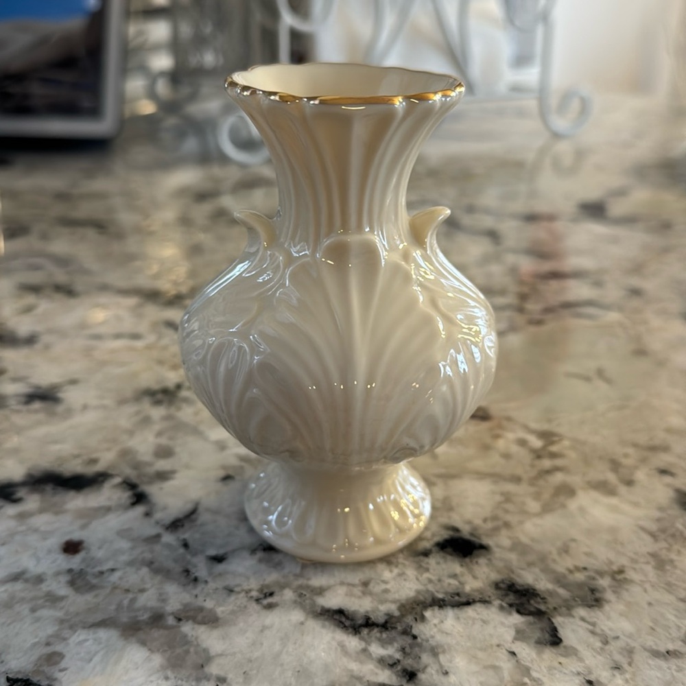 Lenox elfin bud vase